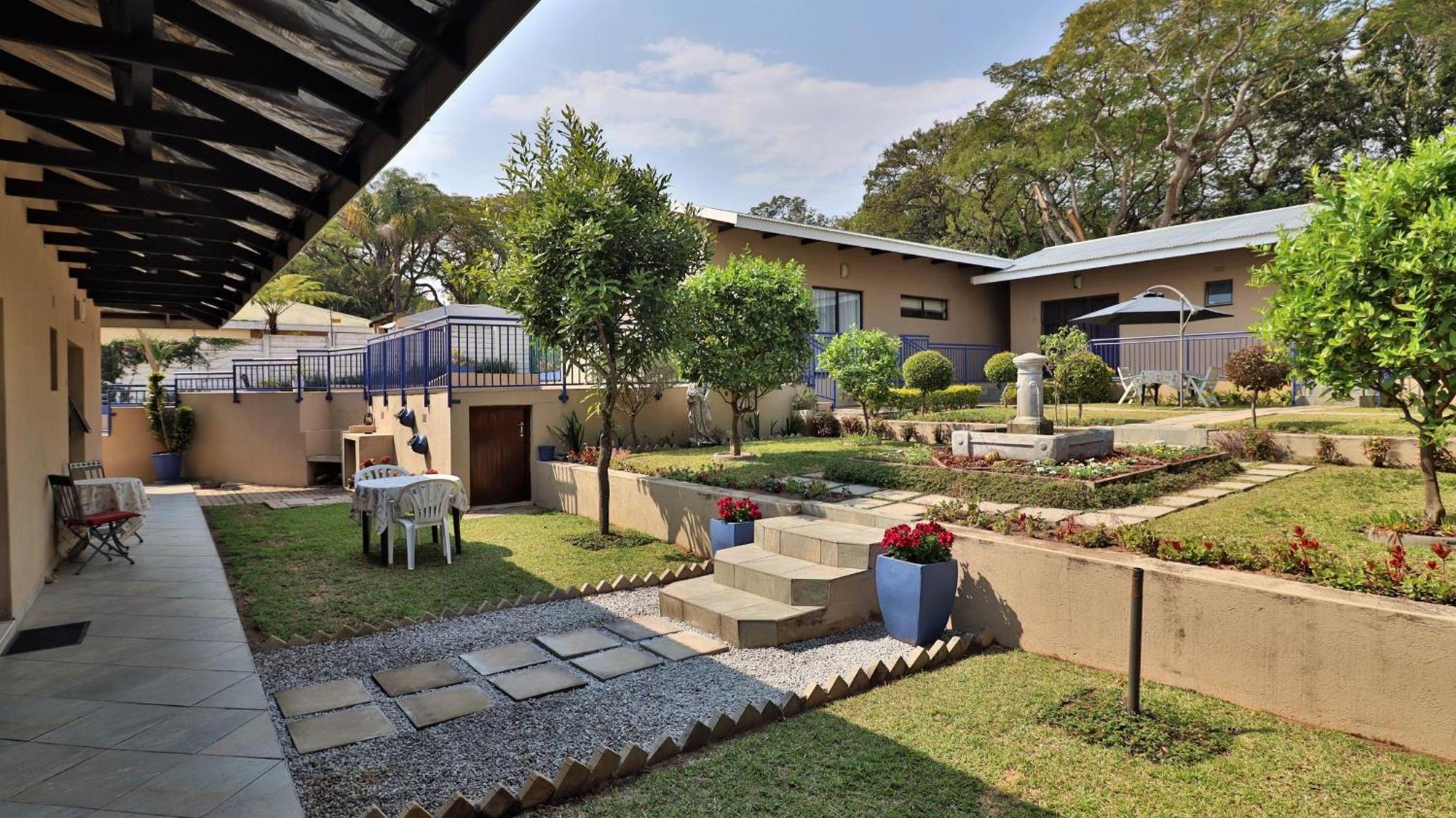Guest House Mamma Mia Mbombela Ngoại thất bức ảnh