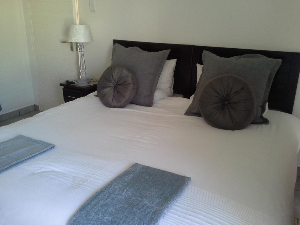 Guest House Mamma Mia Mbombela Ngoại thất bức ảnh