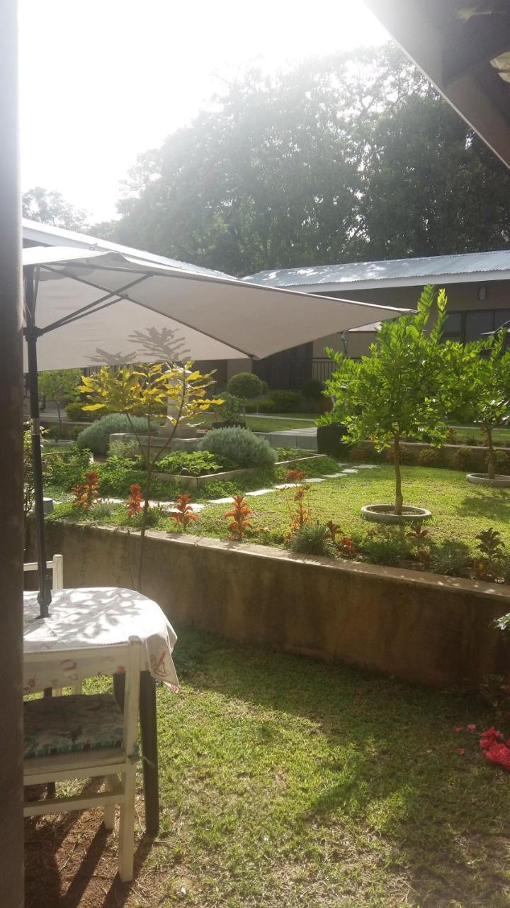 Guest House Mamma Mia Mbombela Ngoại thất bức ảnh