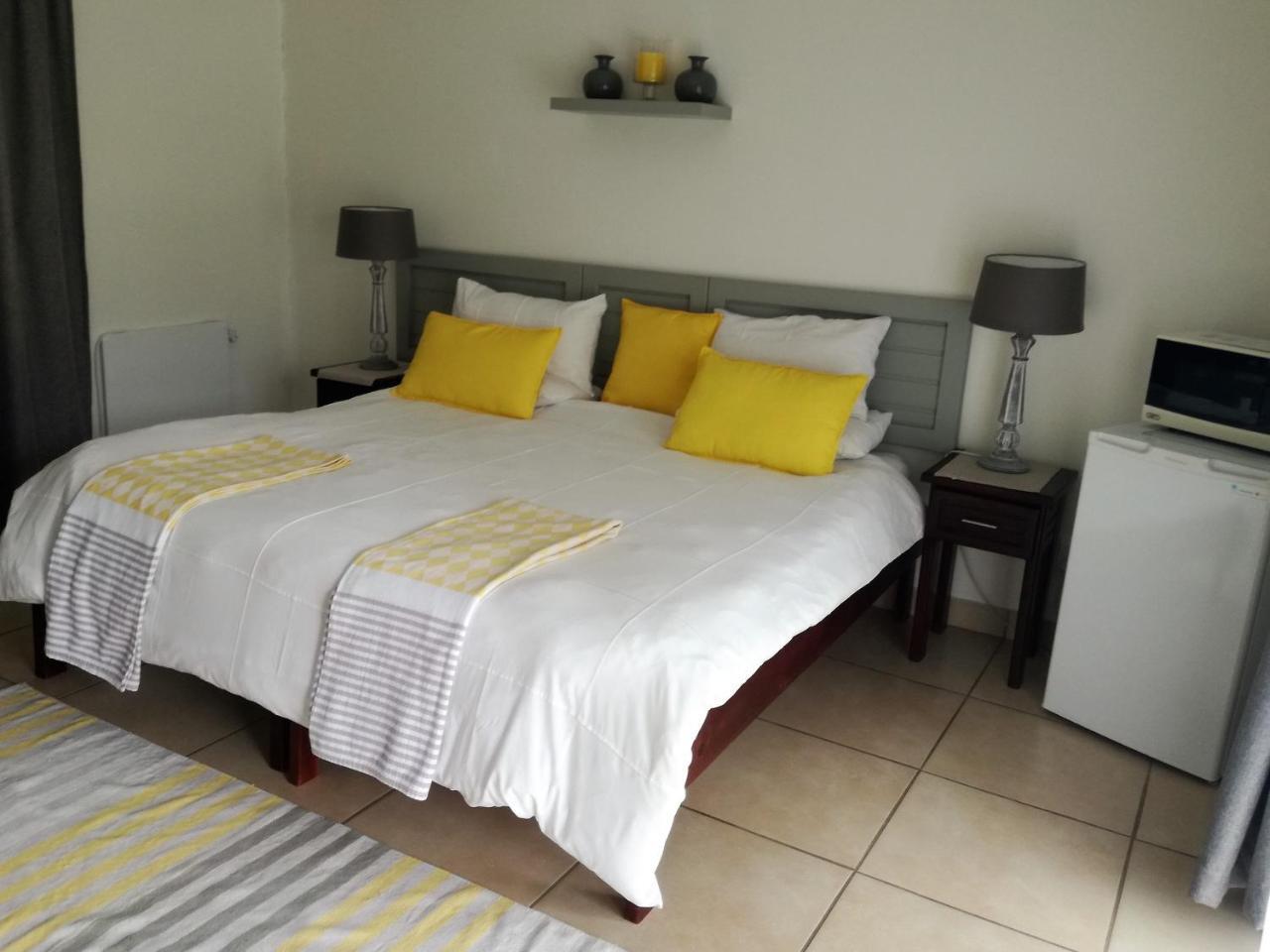 Guest House Mamma Mia Mbombela Ngoại thất bức ảnh