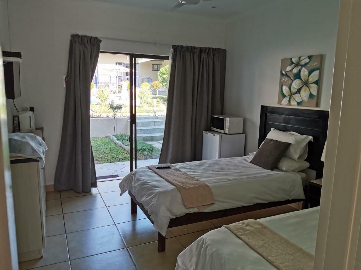 Guest House Mamma Mia Mbombela Ngoại thất bức ảnh